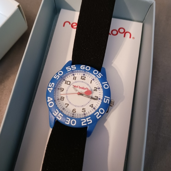 NEW! RED BALLOON TEACHING WATCH - Picture 2 of 7